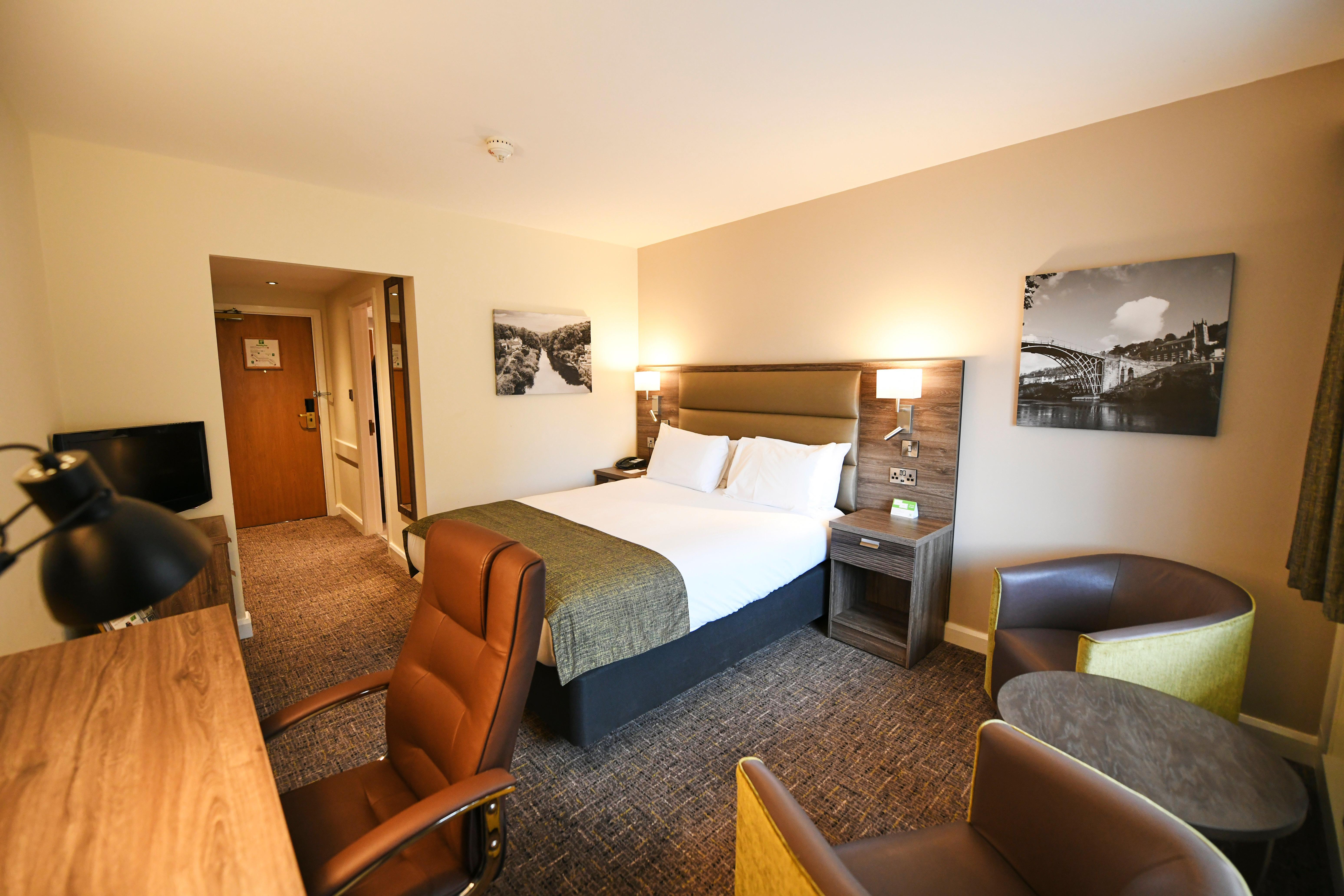 Holiday Inn Telford Ironbridge By Ihg Esterno foto