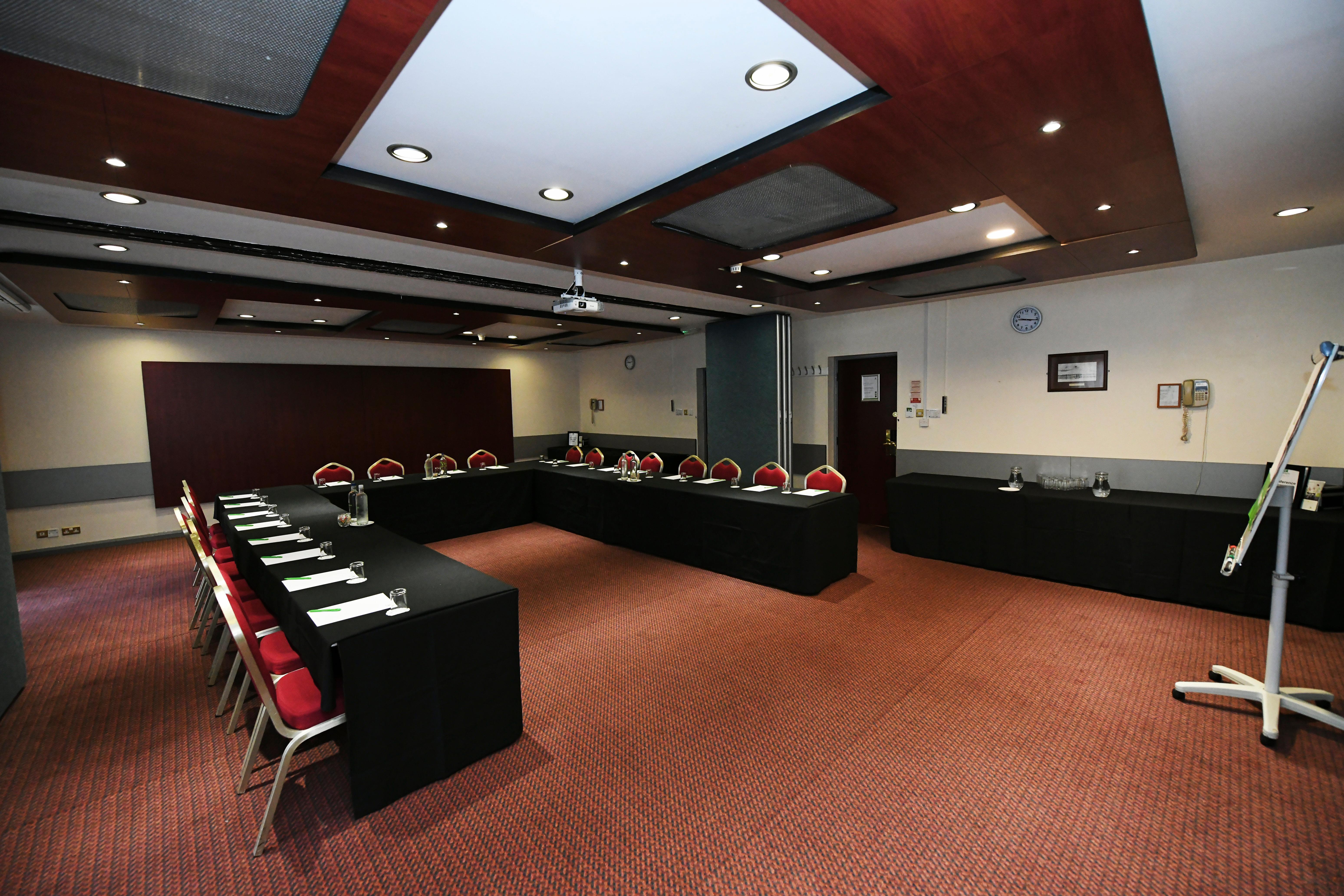 Holiday Inn Telford Ironbridge By Ihg Esterno foto