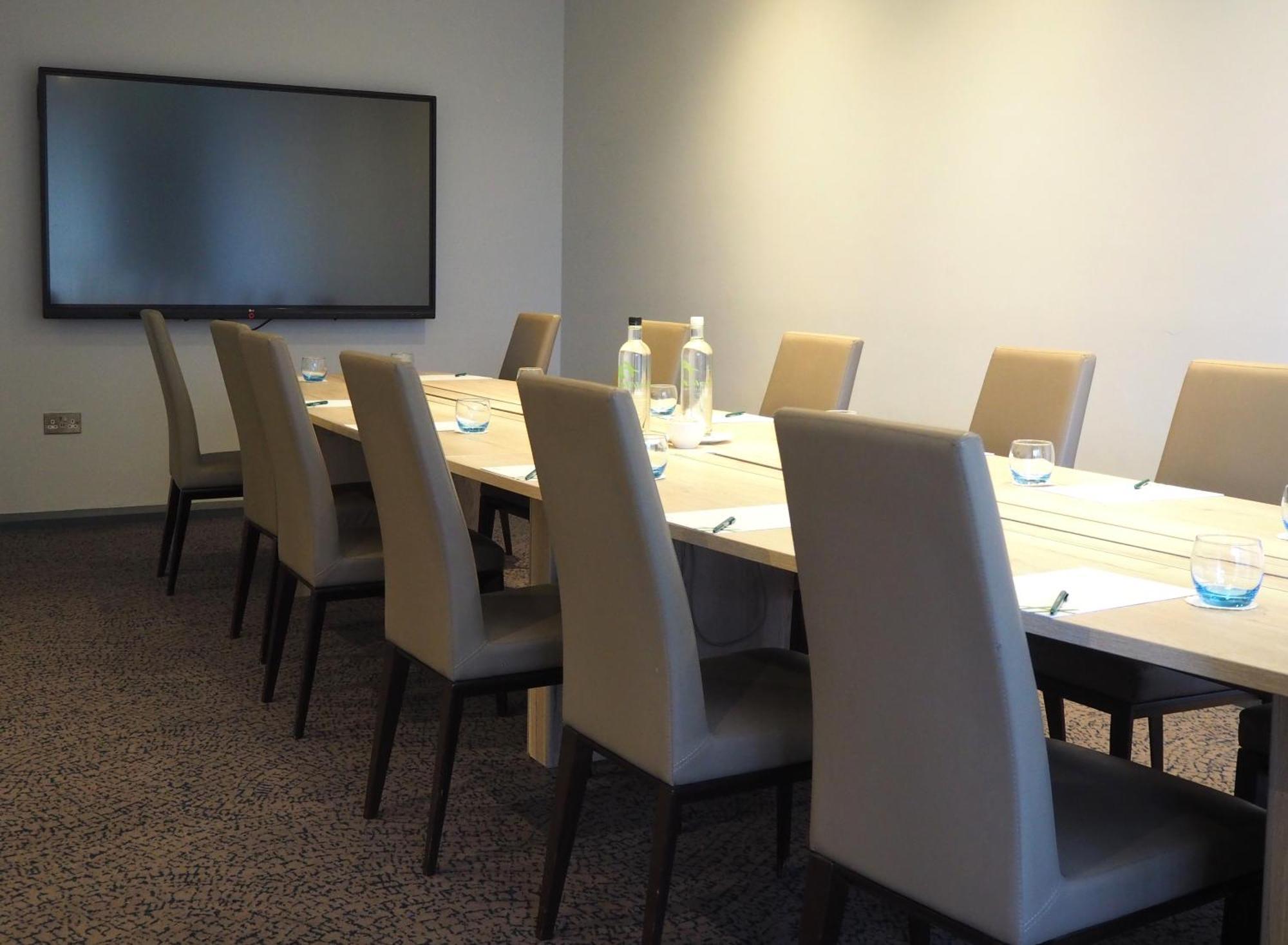 Holiday Inn Telford Ironbridge By Ihg Esterno foto