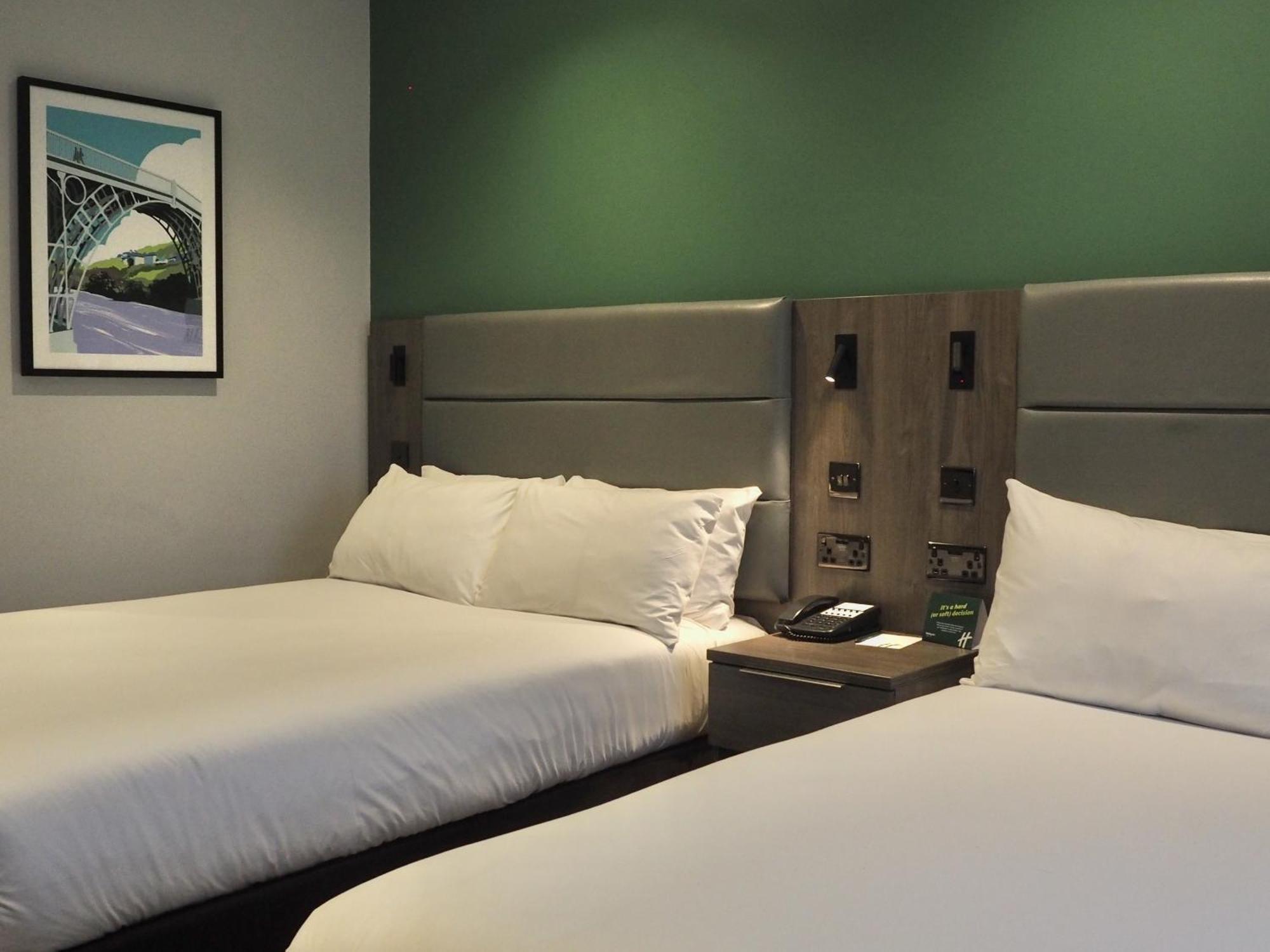 Holiday Inn Telford Ironbridge By Ihg Esterno foto